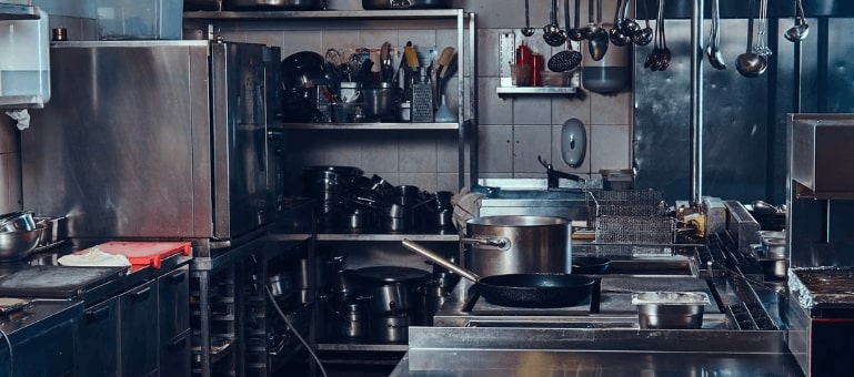 Commercial-kitchen-equipment