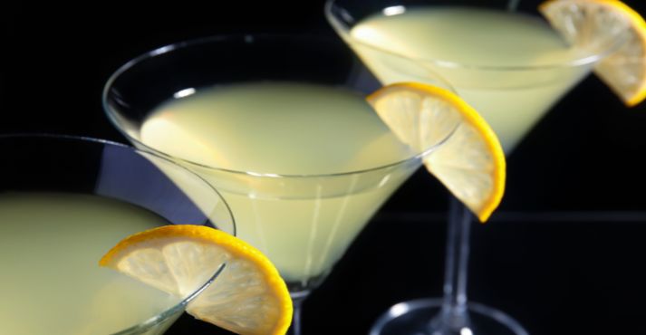 martini cocktail healthy alcohol drink