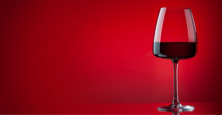 A-Bordeaux-Wine-Glass