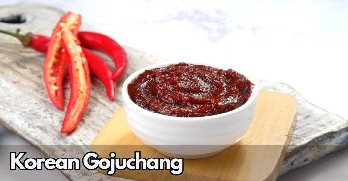 Korean-Gochujang-sauce-in-a-bowl