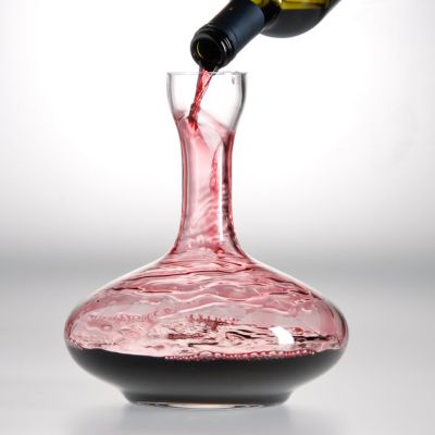 Wine Decanting: What You Need to Know